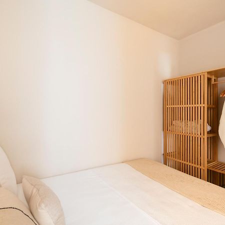 C211 Barcelona Apartments Екстериор снимка