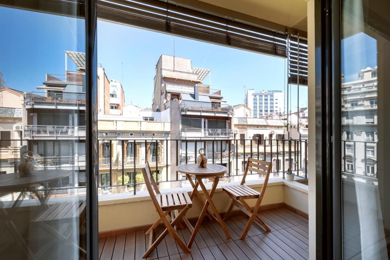 C211 Barcelona Apartments Екстериор снимка