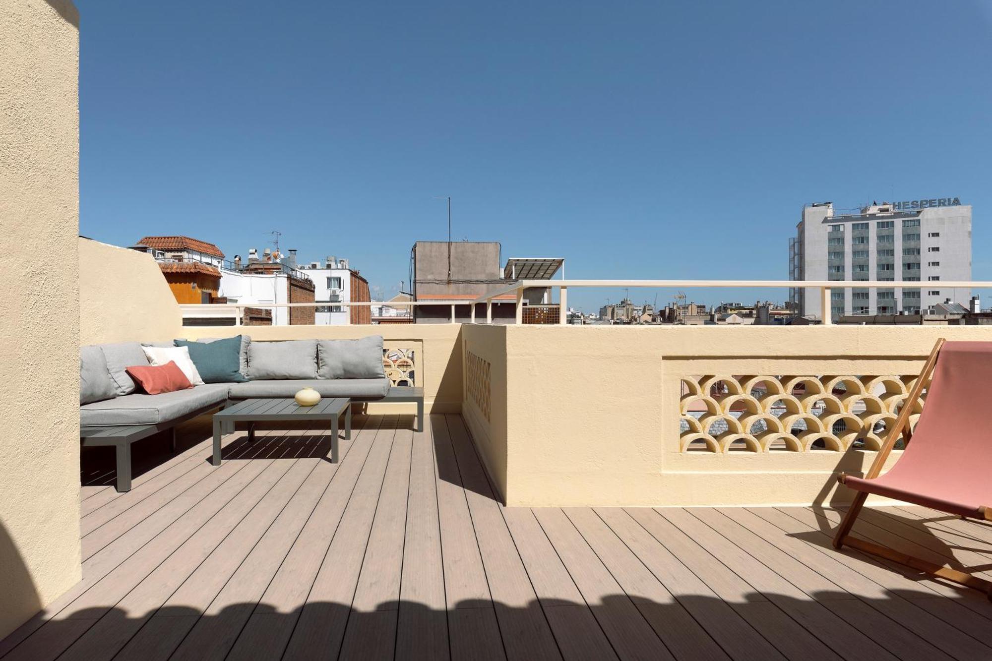 C211 Barcelona Apartments Екстериор снимка