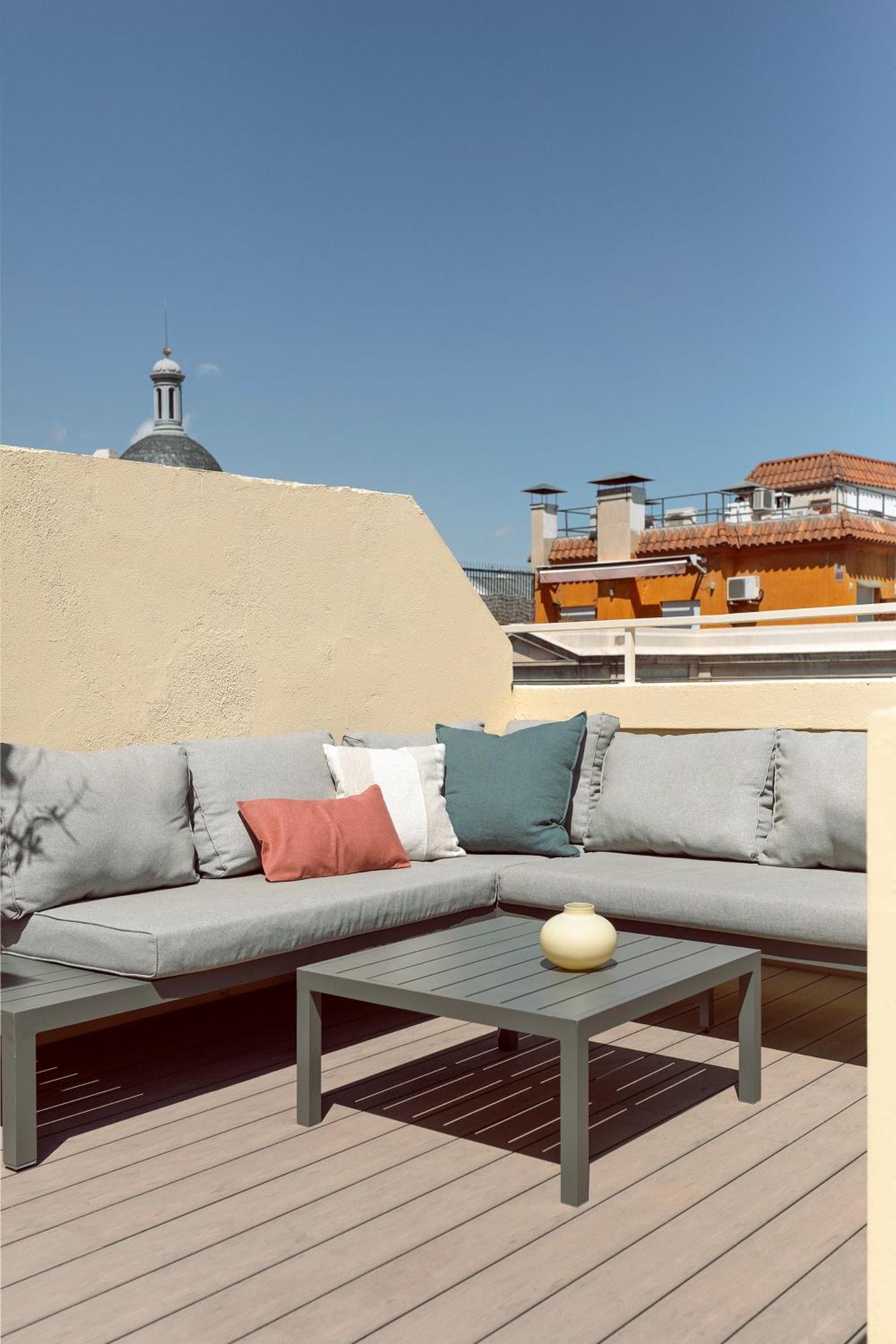 C211 Barcelona Apartments Екстериор снимка