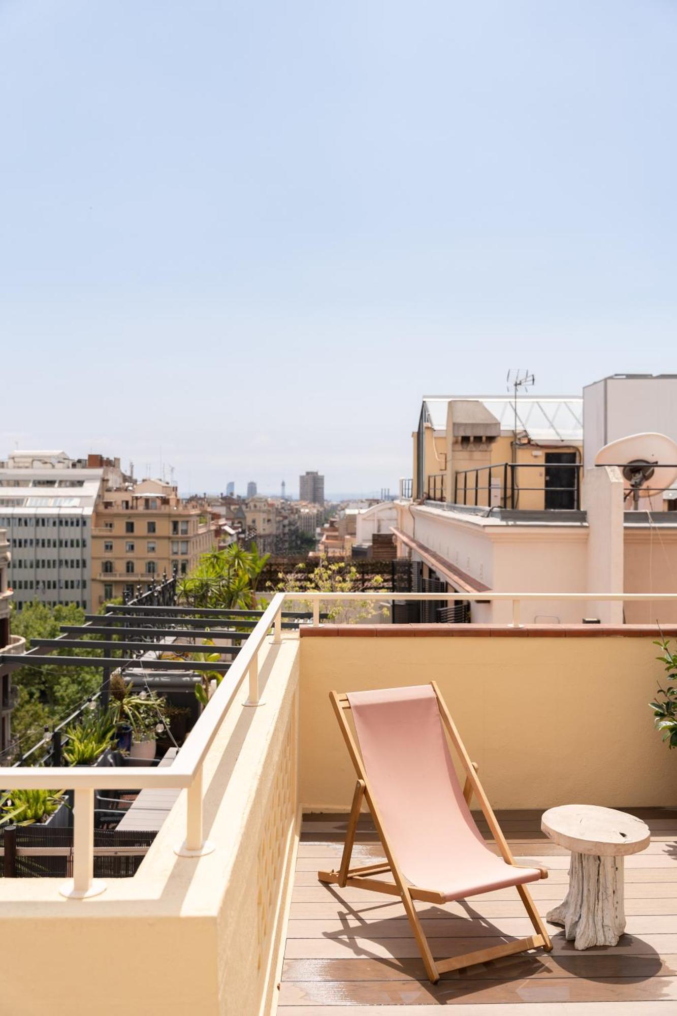 C211 Barcelona Apartments Екстериор снимка