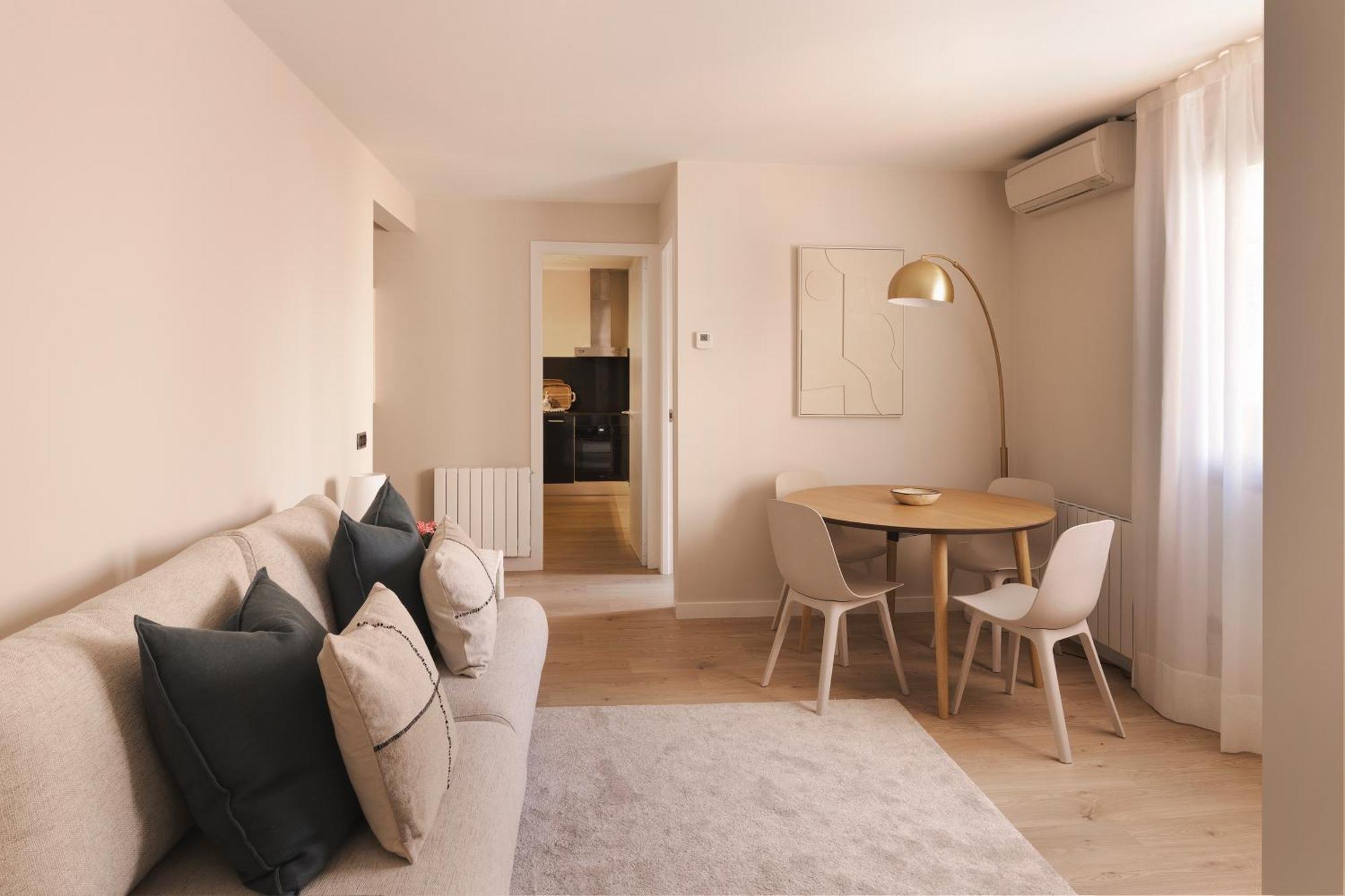 C211 Barcelona Apartments Екстериор снимка