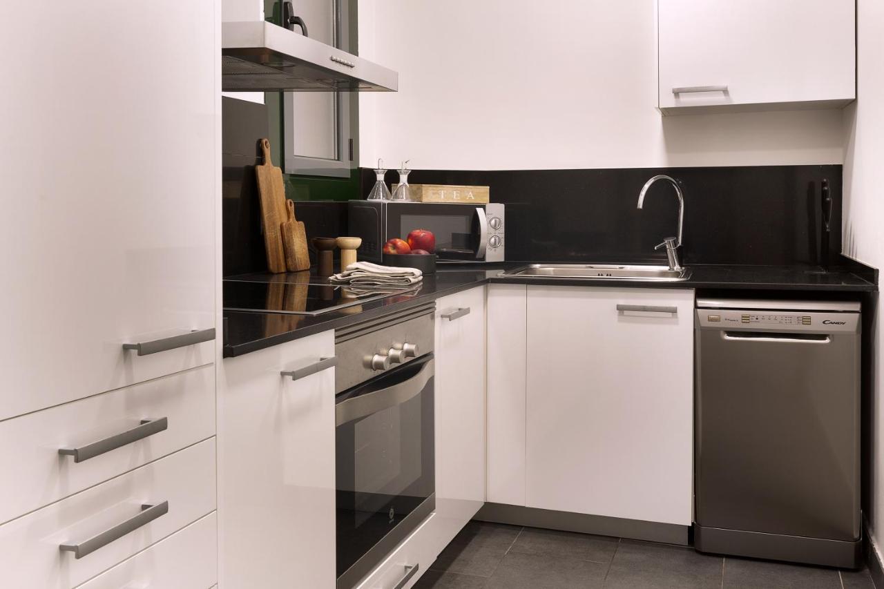 C211 Barcelona Apartments Екстериор снимка
